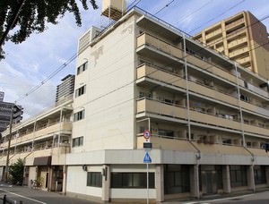 マンション建て替え年数 南堀江住宅