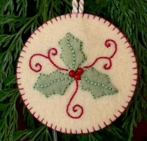 クリスマスの刺繍図案 無料 オーナメント刺繍 植物