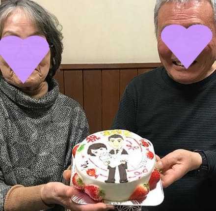 金婚式 プレゼント 両親 似顔絵ケーキ